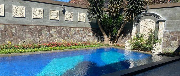 Rumah Mewah Daerah Lembang Full Furnished Italia,include Kolam Berenang  1