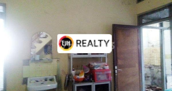 Rumah di Gedung Batu Tengah Simongan Semarang 1