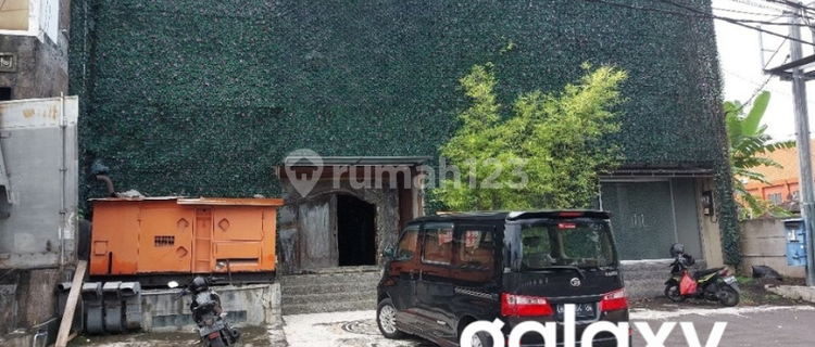 For Sale Strategic Location Ready-to-Occupy Shop House in Pemogan Denpasar - Bali 1