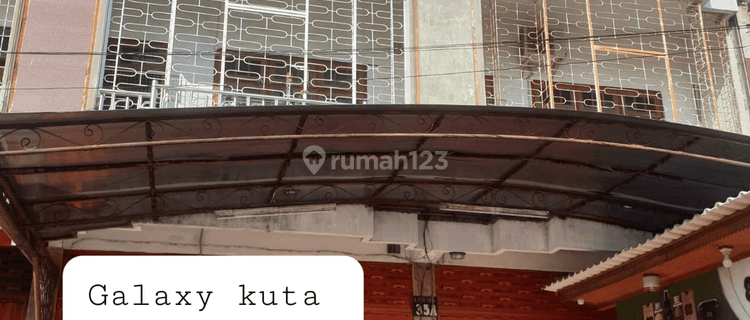 Disewakan Ruko 3 Lantai Raya Kuta Badung, Bali 1