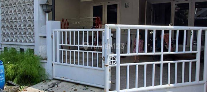 Rumah Bagus Furnished di Jalan Graha Padma, Semarang 1