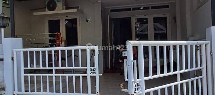 Rumah Bagus Dijual di Jalan Graha Padma Taman Magnolia, Semarang 1