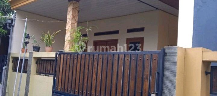 Rumah Furnished + 2 Unit Ac Hrg Murah Dekat.kota 1