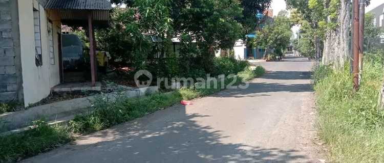 Bonus Land with Mulawarman House Near Undip Tembalang Campus 1