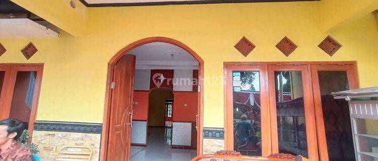 Rumah Full Bangunan 300m2 Tawangmangu  1