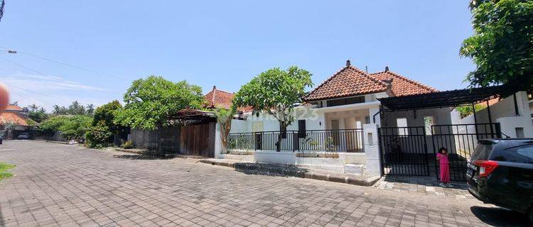 R08102 Dijual Rumah Semi Villa Berlokasi Perumahan Taman Nuansa Tjampuhan Pering Saba Gianyar 1