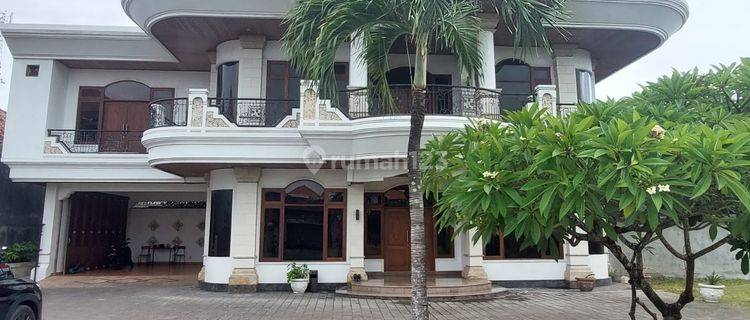 R08080 Rumah Mewah Hitung Tanah Lantai 2 Pinggir Jalan Arah Ke Seminyak Dkt Teuku Umar Barat 1