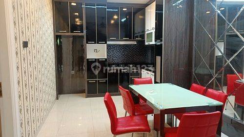 Rumah Di Kepu  Furnished, Hadap Selatan, Sewa 85 Juta Per Tahun 1