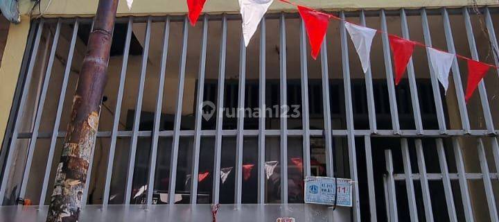 Dijual Rumah Murah Satria  3 Lantai, Jarang Ada, Strategis,,murah 1