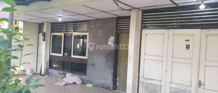 Dijual Murah Rumah Bangunan Lama Daerah Pleburan, Semarang 1