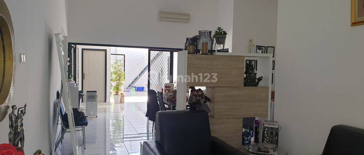 Disewakan Rumah Bagus Full Furnished Tinggal Pakai di Perumahan Graha Padma, Semarang 1