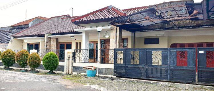 Dijual Cepat BU Rumah Bagus Siap Pakai Daerah Banyumanik, Semarang 1