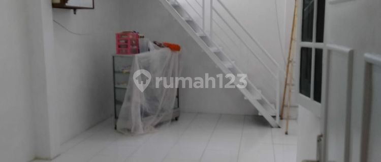 For Sale Fast Cheap 1.5 Story House Ready to Use in Semarang Indah Housing 1