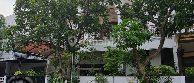 Dijual Rumah Tingkat 2 Lantai Furnished Siap Pakai Daerah Pedurungan, Semarang 1