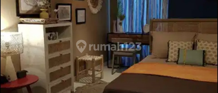 For Sale: Nice Fully Furnished Apartment Ready to Use in Louis Kienne Warhol Simpang Lima, Semarang 1