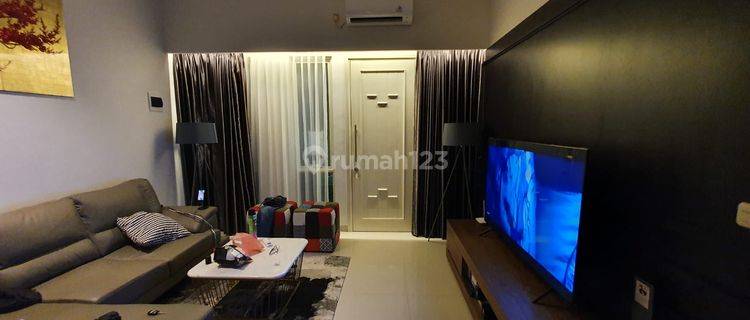 Rumah 2 Lantai Bagus Furnished SHM di Cluster Chiara, Suvarna Sutera, Tangerang 1