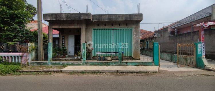 Rumah Strategis Cocok Untuk Buka Usaha di Karangtengah Cianjur 1