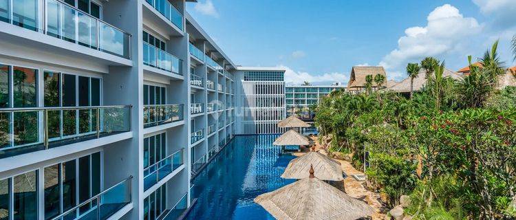 FAST! CHEAP! NEGOTIATE UNTIL IT'S GONE! Condotel The Sakala Resort - Deluxe Pool View Suite, South Kuta - Bali 1