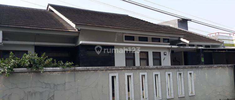 Rumah Minimalis Modern Semi Furnished di Pusat Kota Cianjur 1