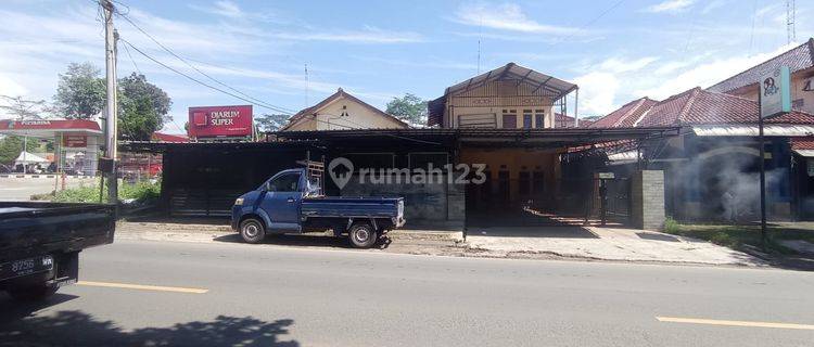 Cepat Rumah Strategis Menguntungkan di Samping Jalan Cianjur Kota 1