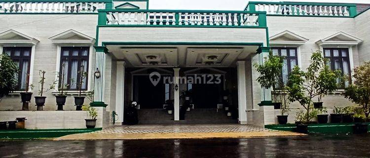 Dijual Rumah Mewah 2 Lantai di Perumahan Exclusive Suasana Asri 1