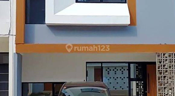 Rumah 2 Lantai Minimalis Modern Bagus Siap Huni Full Furnished 1