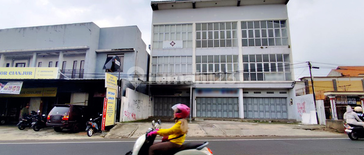 Nice Shop House - 3 Floors Near Cianjur City Center 1