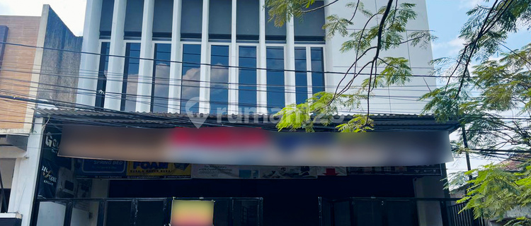 Two-Story Shop House Ideal for Business in Central Cianjur City, Bustling Area 1