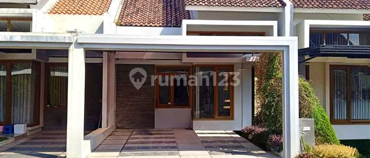 Good House Ready to Use (Fully Furnished). Suitable for Family Living. 1