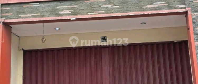 3-Story Ready-to-Use Shop House Location Laweyan 1