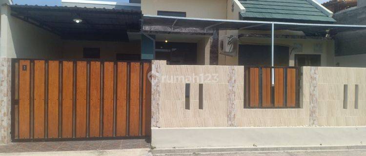 Rumah bagus siap huni  1