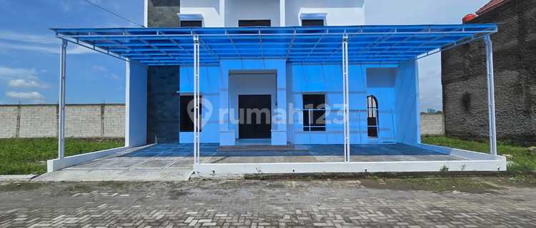 Rumah 2 Lantai Baru Gress Minimalis Di Cluster Telukan Dekat Solo Baru 1