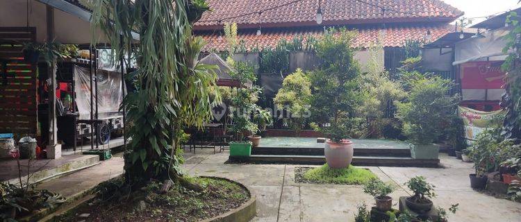 DiJual Villa Dipertengahan Kota Sukabumi  1