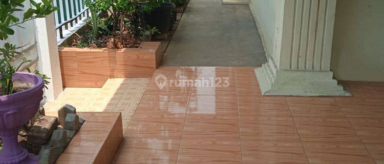 Rumah Siap Huni Hitung Tanah Posisi Hook di Jl. Ikan Dekat Al Azhar Rawamangun 1