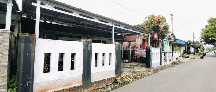 Rumah Nuansa Pedesaan Kertanegara Purbalingga 1