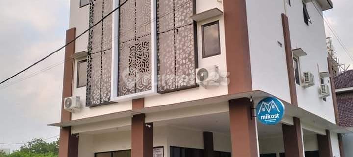 12th Floor Kos, Gate of East Purwokerto Sports Complex 1