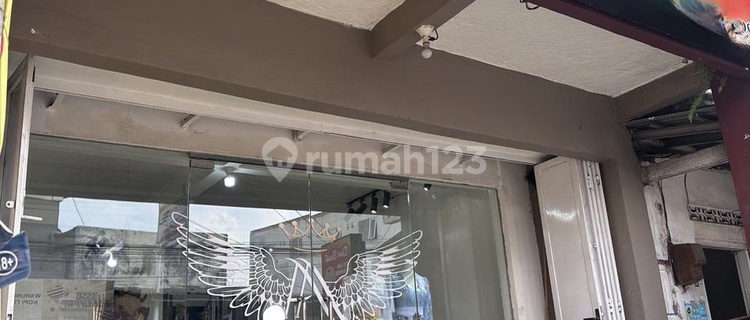 Two-Story Shop House in Unsoed Purwokerto Campus Complex 1