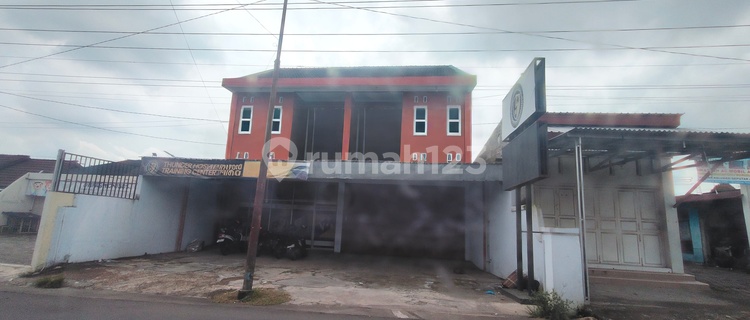 2-Storey Strategic Shop House in Purbalingga 1