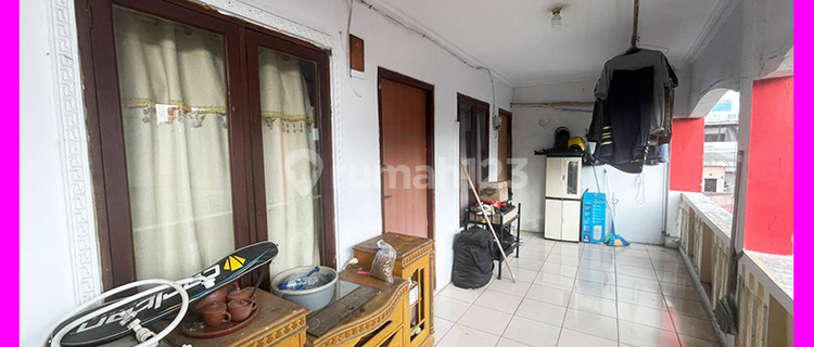 Dhyana Kost Jelambar Ukuran 8X17m 1