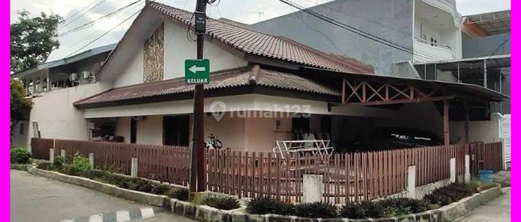 Dhyana Rumah Hoek Lt 223m di Komplek Grawisa Tubagus Angke 1