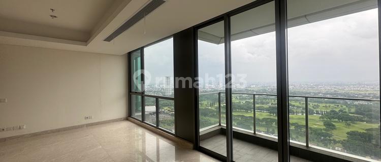 For Sale at a Loss, 4 Bedroom Diamond Type with Golf View, Marble Flooring 1