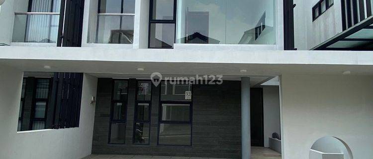 Rumah Keren Modern Tropis Pondok Hijau Graha Pinus Circle 1