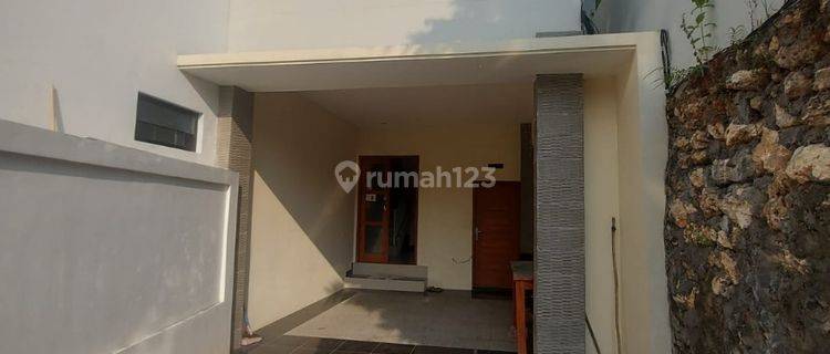 Dijual Villa 2 Lantai di Nusa Dua Highland, Siligita Benoa 1