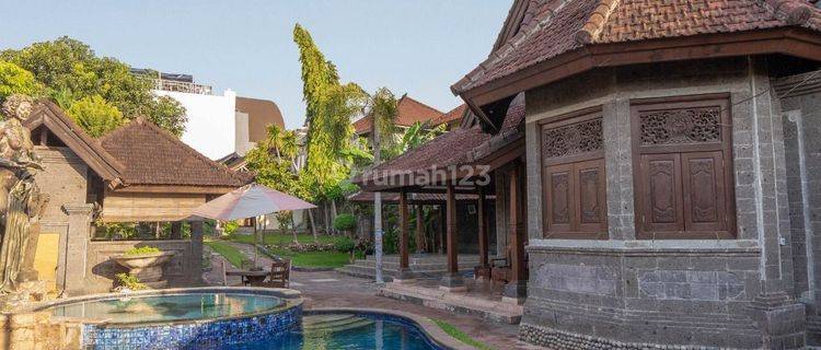 TANAH BONUS BANGUNAN KAYU AREA VILLA MEWAH DI KEROBOKAN JL SEMER GG


Kerobokan Jalan Semer gg


Spesifikasi :


Luas tanah 1200 m²


Akses Jalan paving Papasan Mobil 


Lingkungan Villa Elite & Guest House


SHM / Hak Milik 


Harga IDR 1,2 Miliar / Are  1