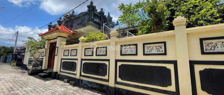 Di Jual Murah Rumah 2lt Di Garden Villa Residence Buleleng Bali Rumah 2 Lantaiterletak Di Jl. Setia Budi, Garden Villa Residen, Bougenvile I Kel. Penarukan, Kec. Buleleng, Kab. Buleleng, Provinsi Bali.spesifikasi:- Luas Tanah 308 M²- Luas Bangunan 281 M²- 1