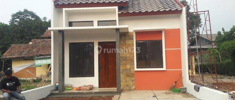 Rumah modern minimalis dekat Pasar cisalak dan Trubus booki 1juta 1