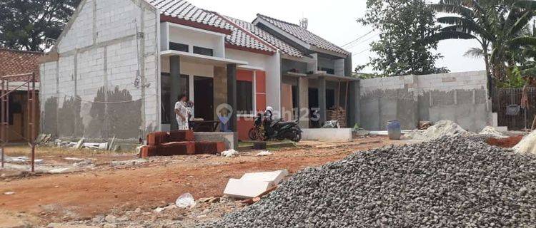 Rumah modern dekat stasiun LRT Cibubur junction cash keras 1