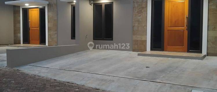 Rumah modern di jati sari Bekasi DP 0% booking 3juta  1