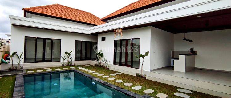 Brand New Villa For Rent 3 Bedrooms At Batu Belig Kerobokan  1