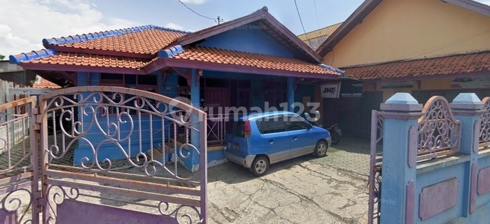 Dilelang, Rumah Tinggal di Kauman, Pekalongan 1